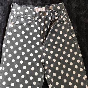 GUESS JEANS